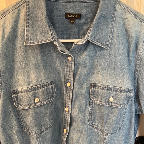 Talbot’s long sleeve chambray button down shirt Misses 16 (large) - Picture 2 of 8